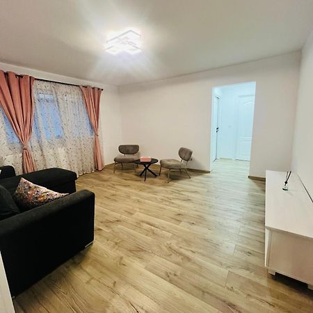 Apartament Orizont Suceava Ngoại thất bức ảnh
