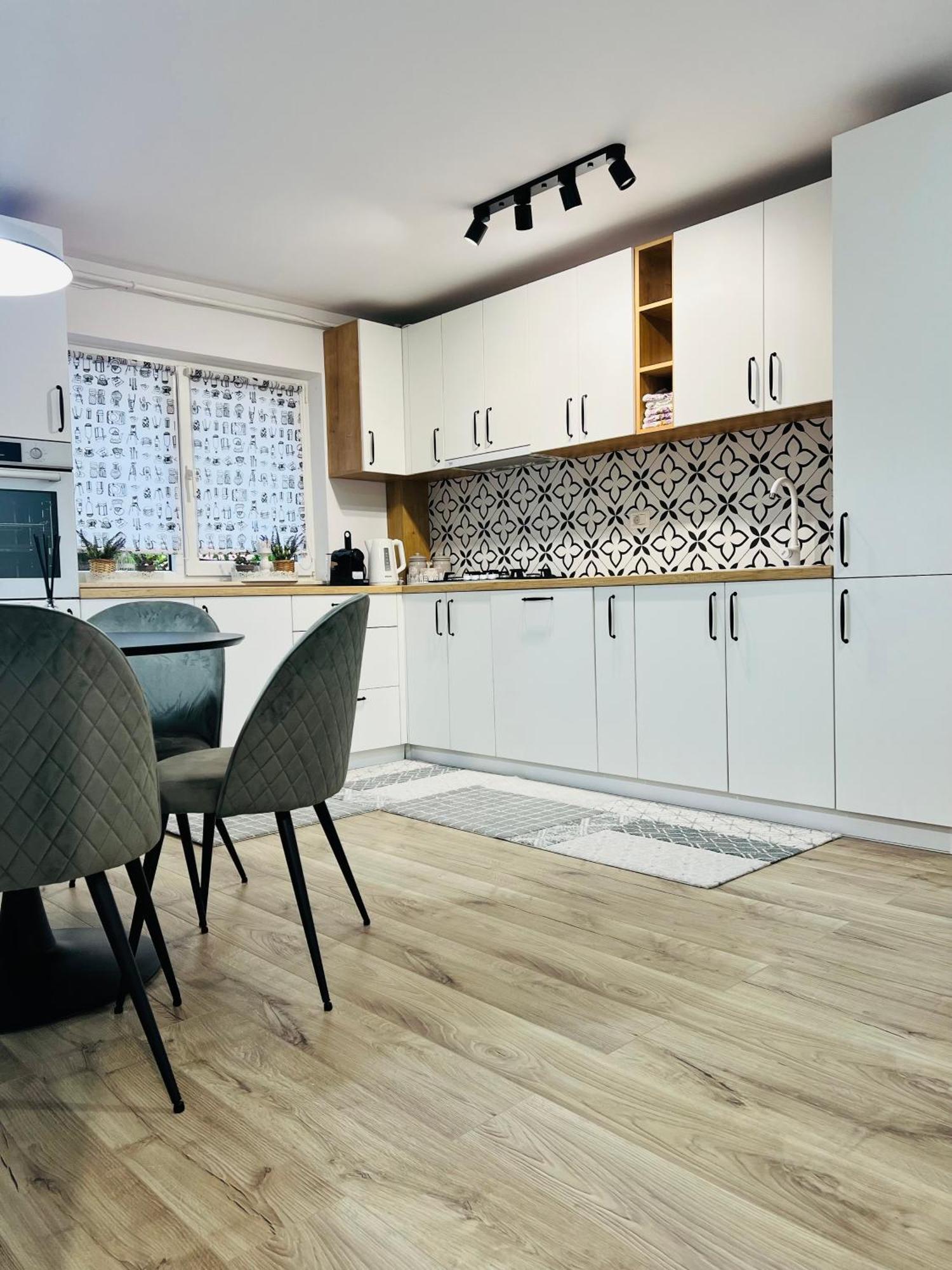Apartament Orizont Suceava Ngoại thất bức ảnh
